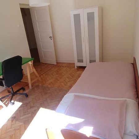 Rooms In The Heart Of Lisbon Exterior photo